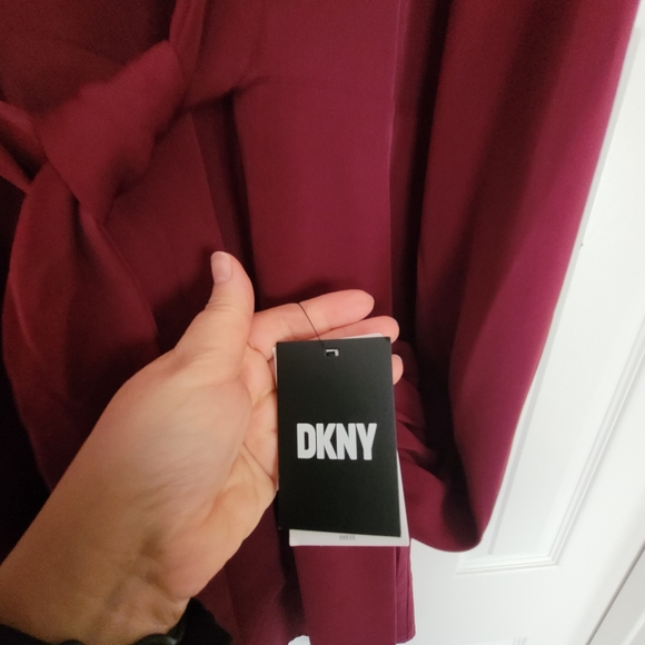 DKNY women's dress, cherry color size 16, new - Picture 4 of 7